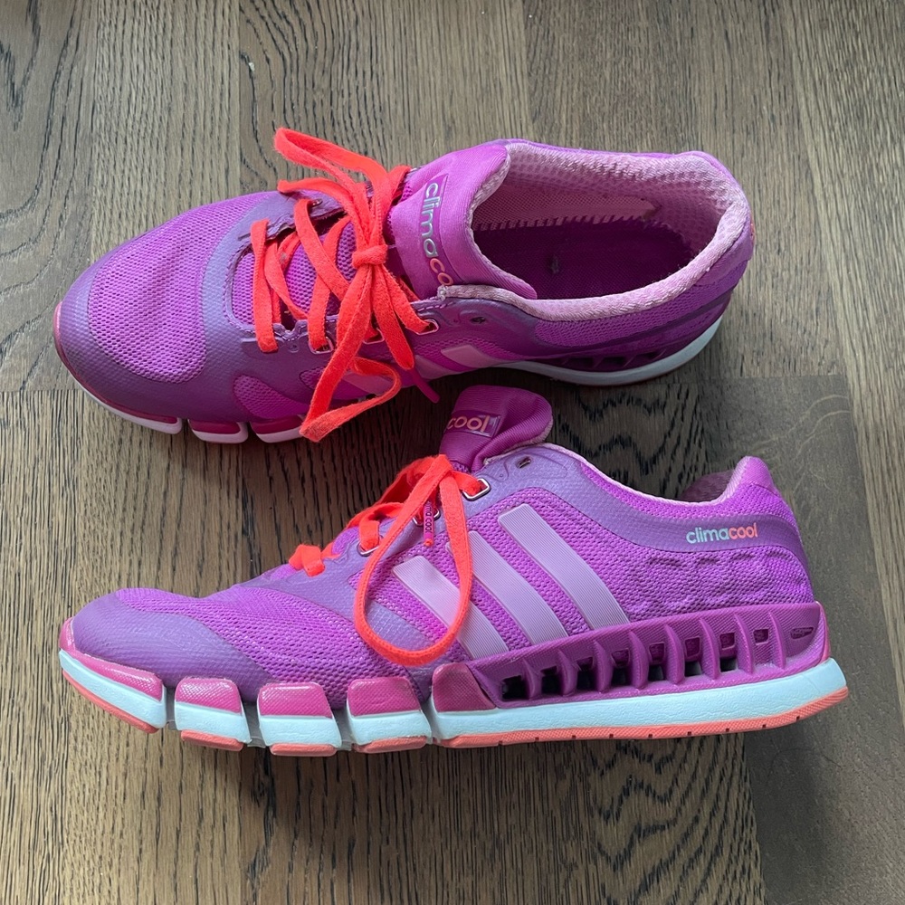 Adidas Women’s Climacool Sneakers, Size 7.